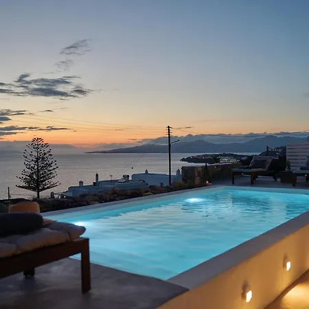 Casa Tagoo Mykonos Hotel 3*