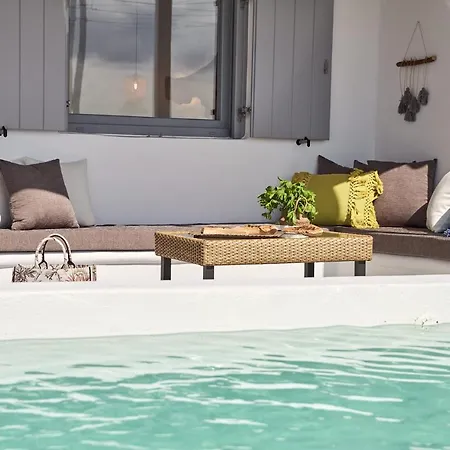 Casa Tagoo Mykonos Hotel 3*